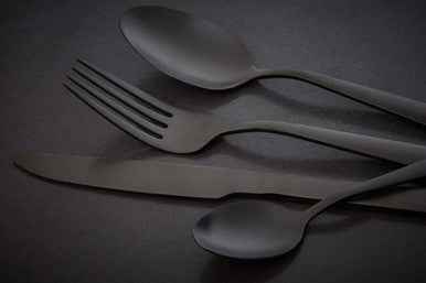 Avie 16 Piece Onyx Cutlery Set