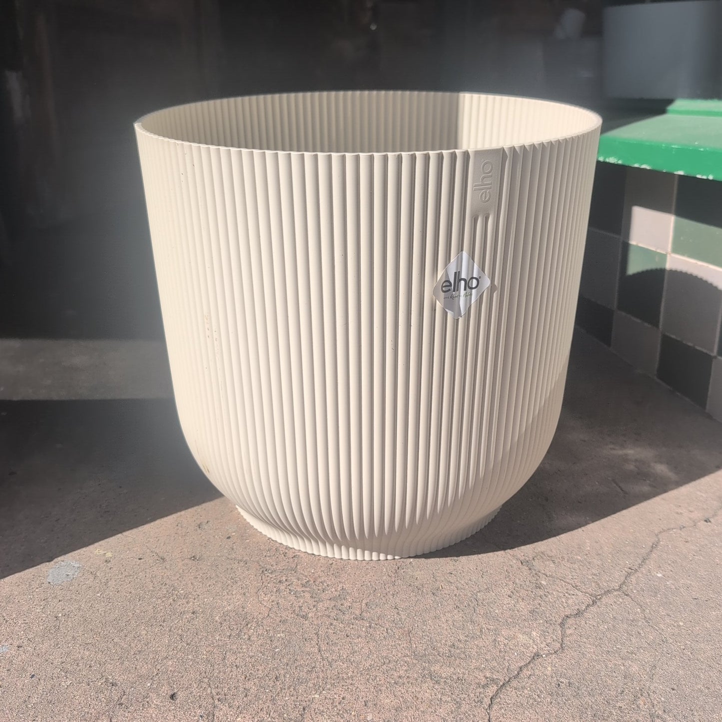 Elho 'Vibes' Pots