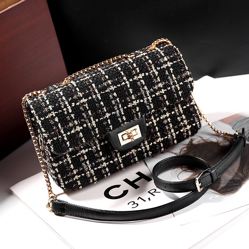 Single Shoulder Chain Small Square Bag