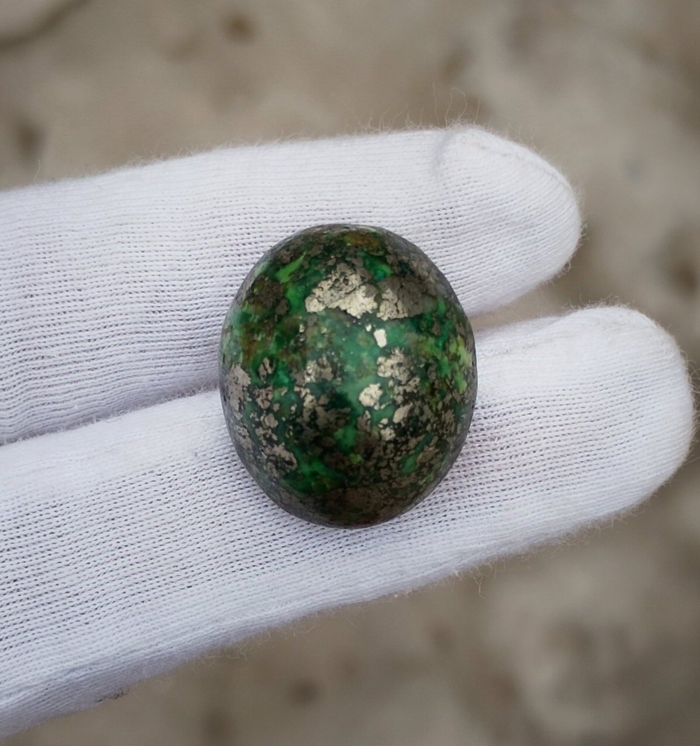 51.8ct Green Turquoise with Pyrite, Natural Feroza Stone Dimension 19x22x14mm