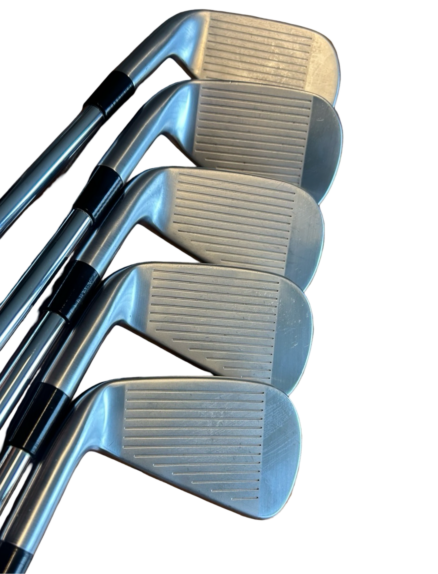 TaylorMade P790 Forged Iron Set 5-PW 1/2 inch Longer Recently Fitted Grips RH