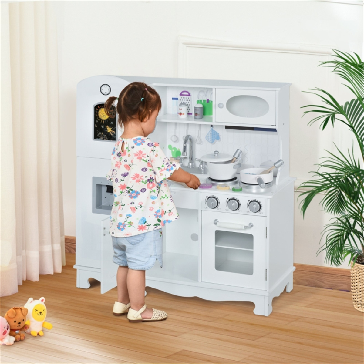 Large gaming kitchen