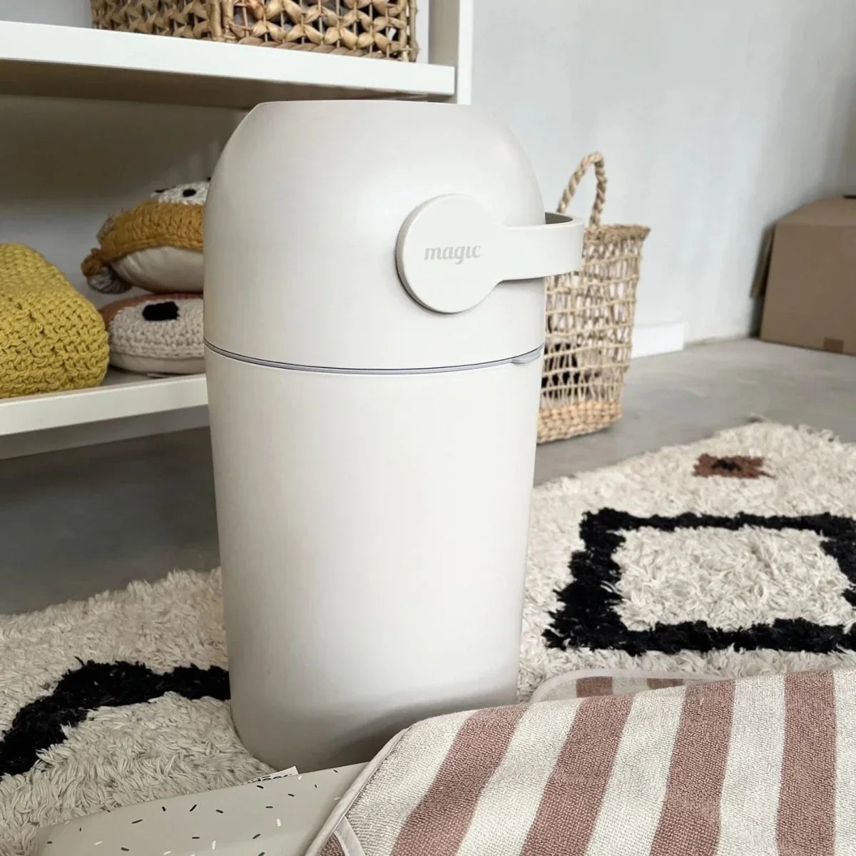 Magic Majestic Nappy Bin - Beige