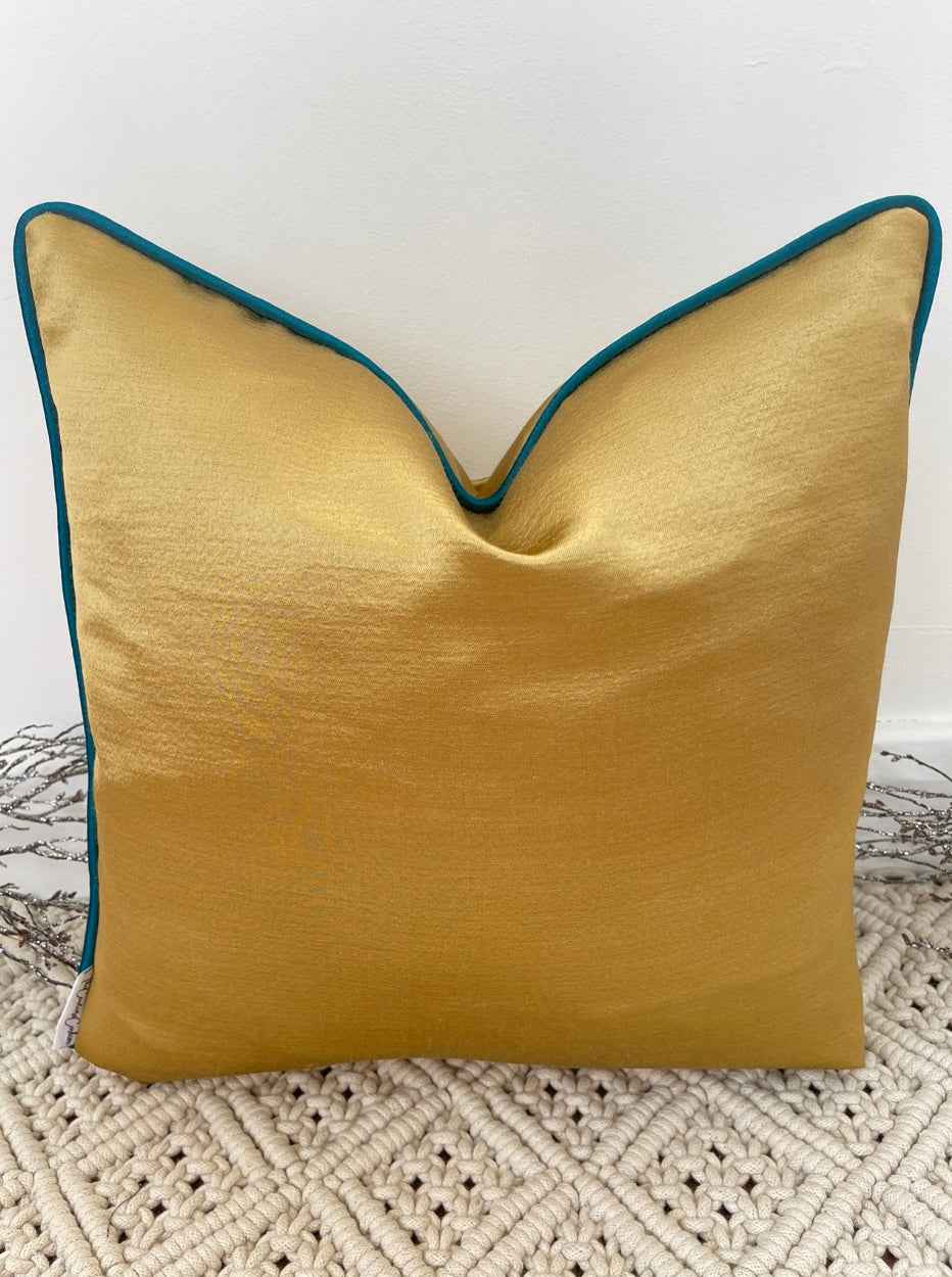 The Couture Cushion - The Gold Laura - Style No. 131
