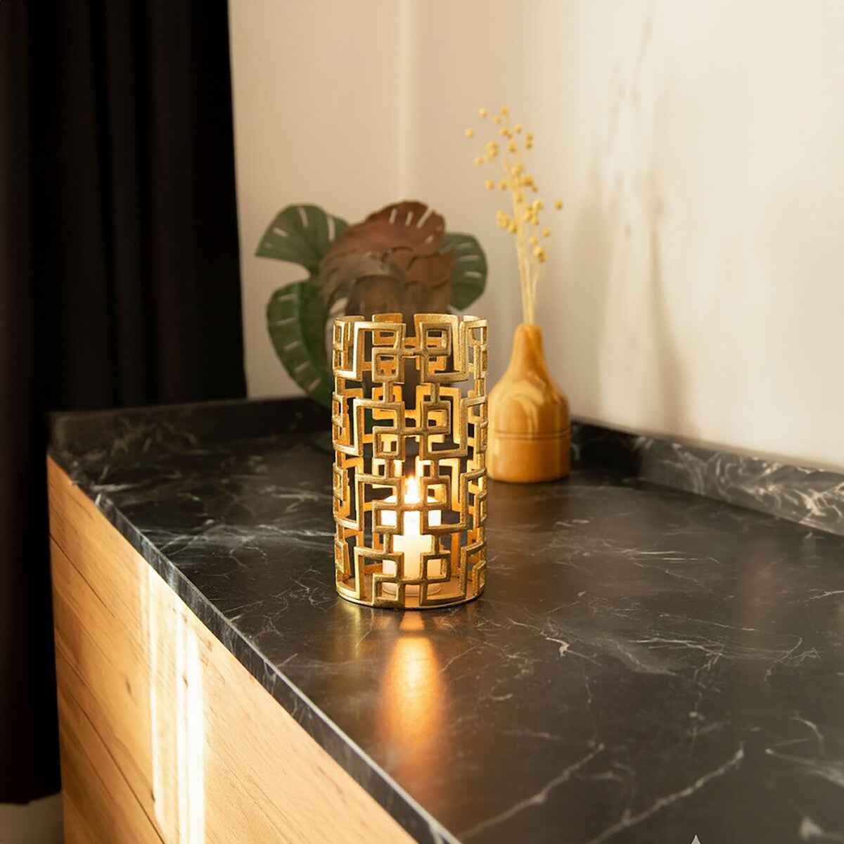 Delphi Lge Hurricane Candle Holder