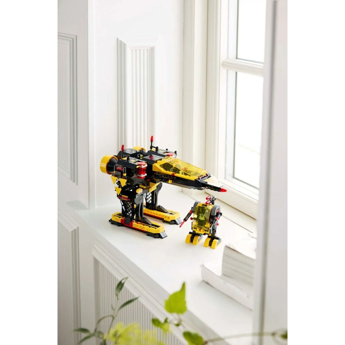 Construction set Lego 10355 Blacktron Renegade 1151 Pieces