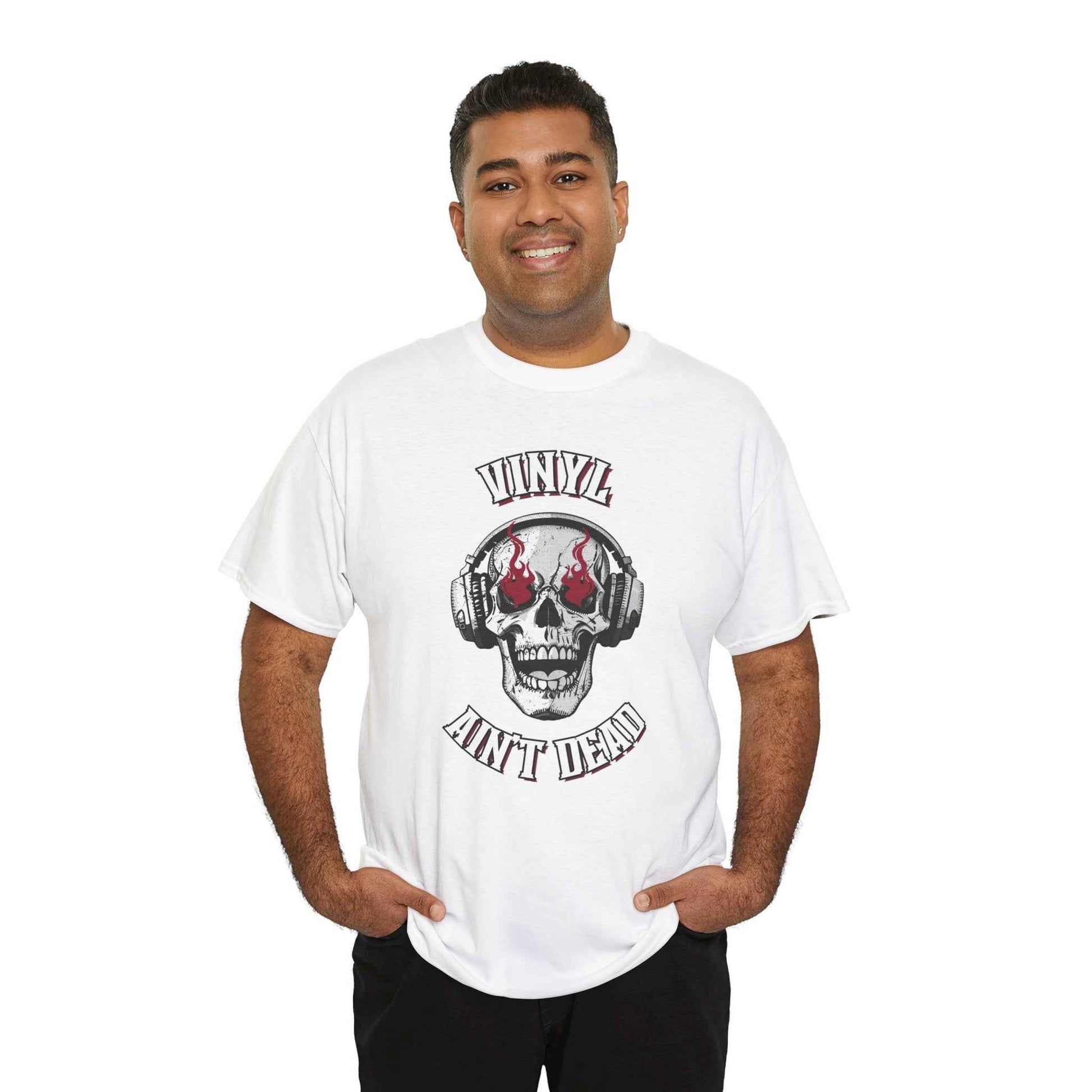 'Vinyl Ain't Dead' Skull Men's T-Shirt
