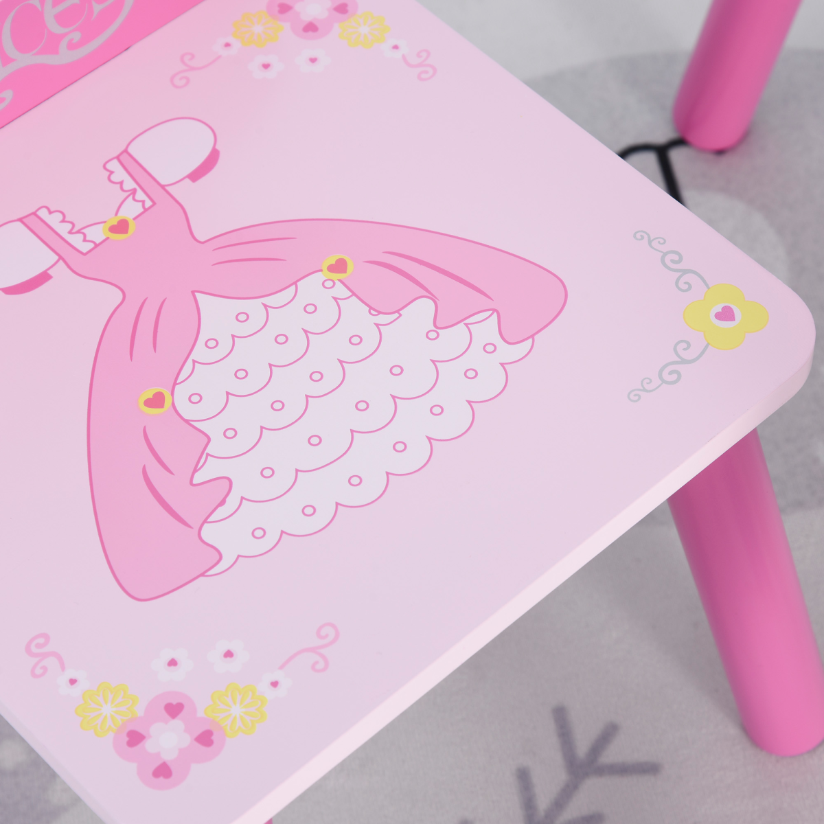 Kids Desk and Chair Set