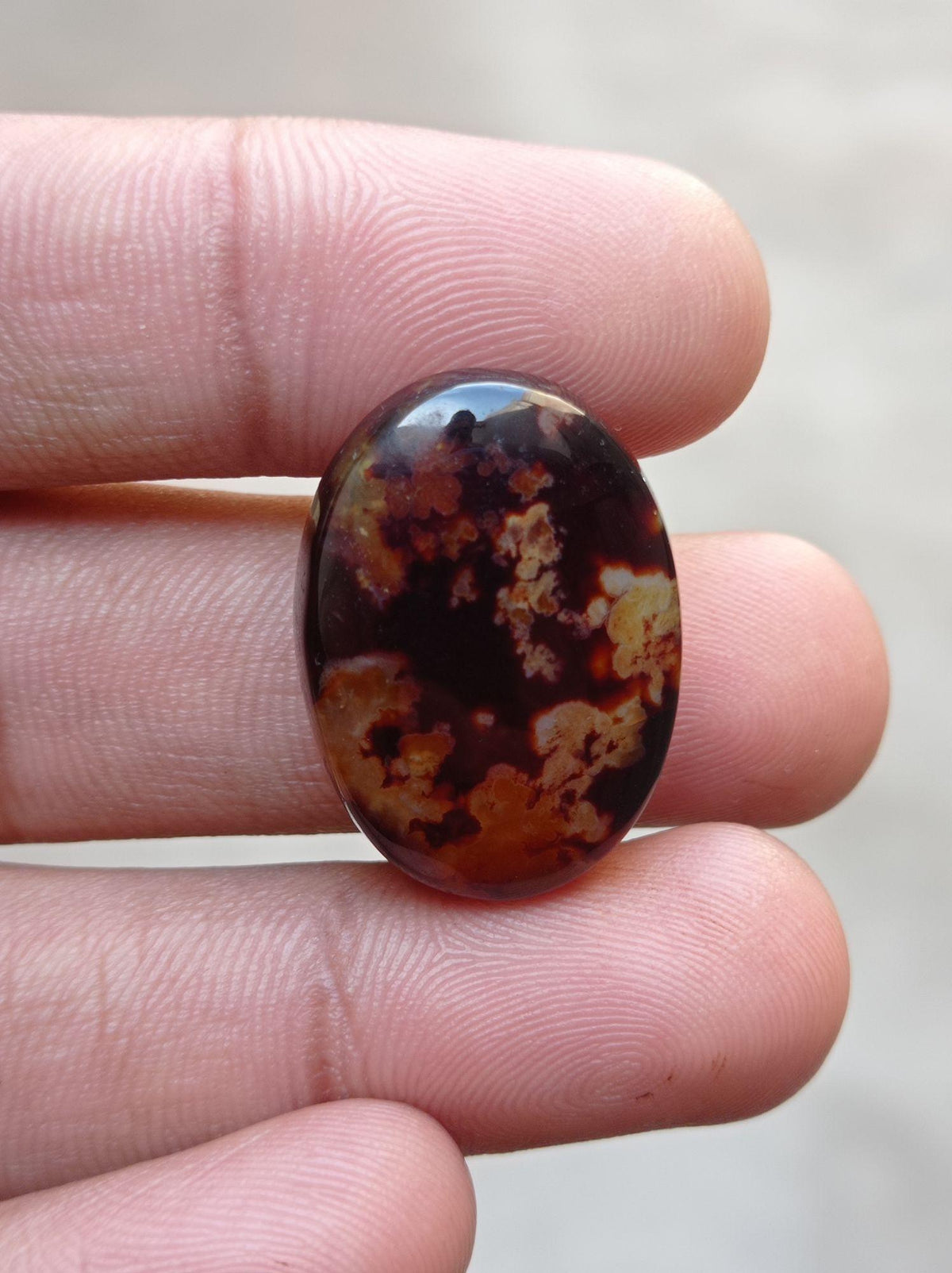 36.9ct Abstract Agate Cabochon - Sulaimani Aqeeq - 28x20x8mm