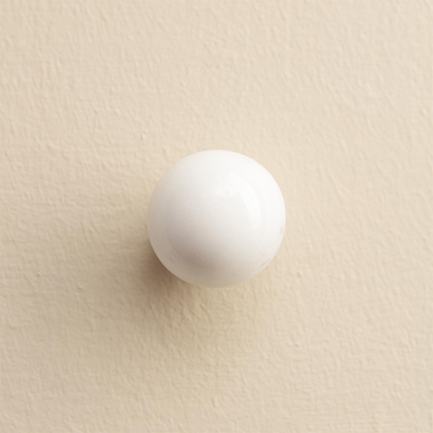 Saanvi White Stone Drawer Knobs