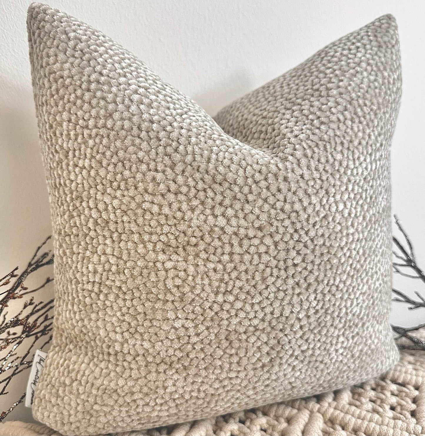 Pre-order - The Couture Cushion - The Beige Meia - Style No. 9
