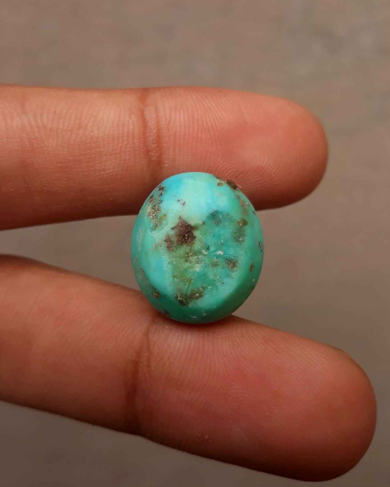 18ct Natural Certified Turquoise - Blue Turquoise - 18ct-19x16mm