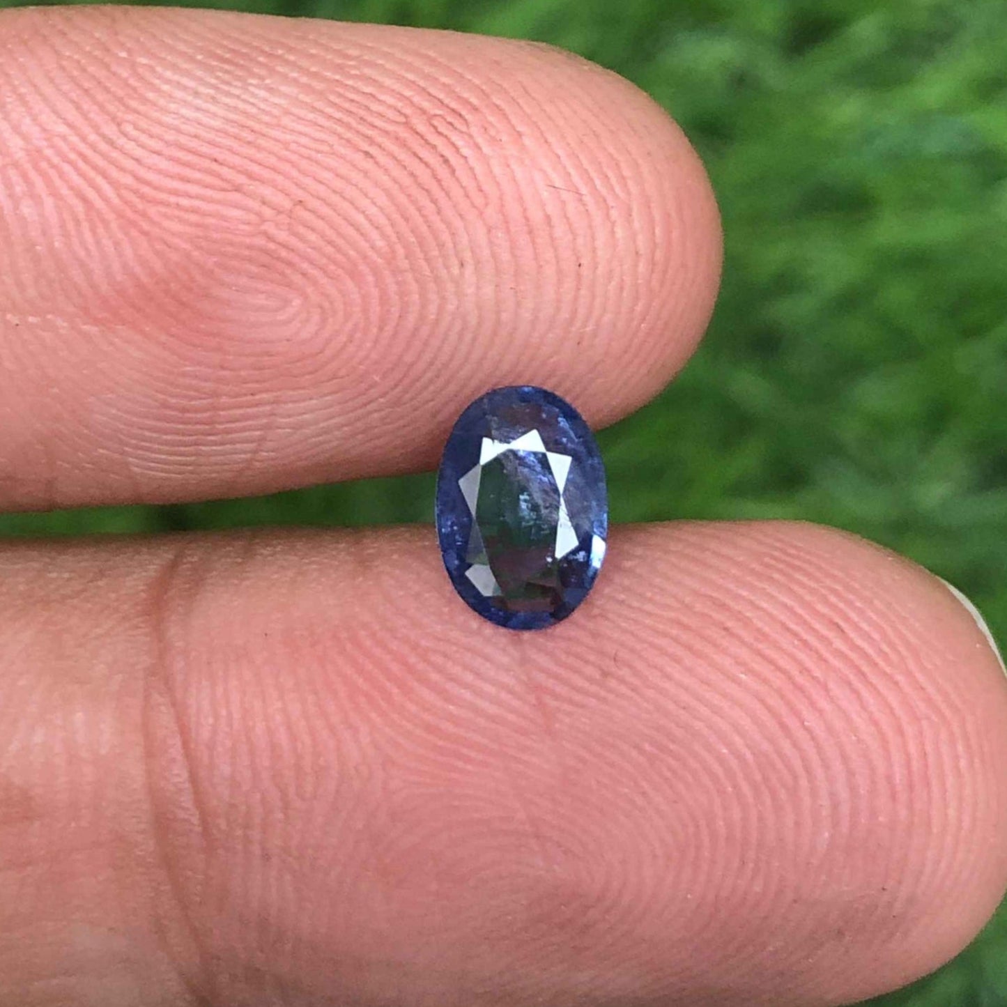 0.90crt Natural Ceylon Sapphire - September Birthstone