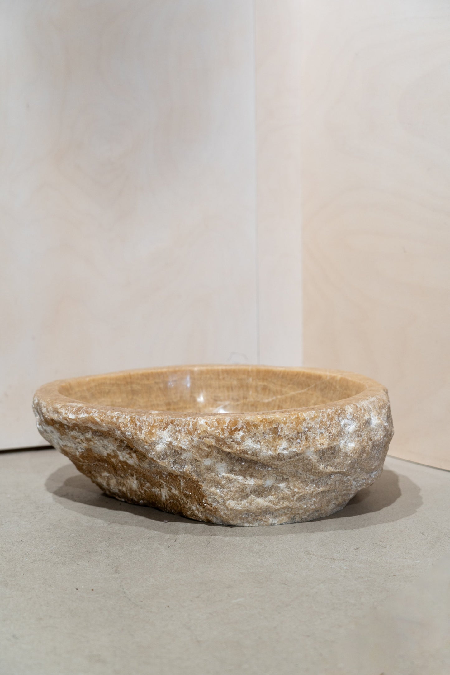 Natural Edge Onyx Wash Basin \ Sink