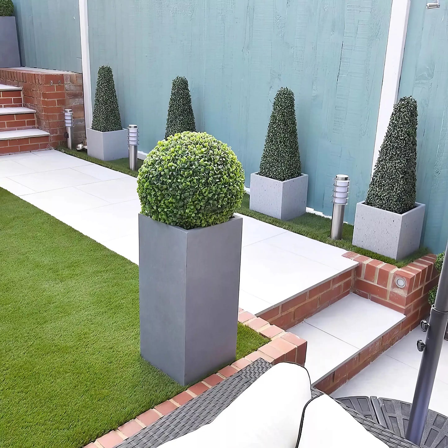IDEALIST Lite Contemporary Light Concrete Garden Tall Square Planter, Outdoor Plant Pot H80 L40 W40 cm, 132L