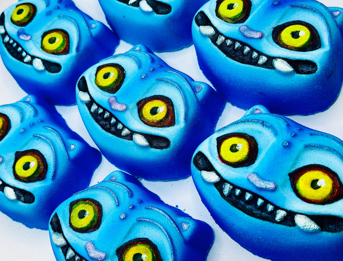 Derpy Tiger K Pop Demon Hunter Bath Bomb