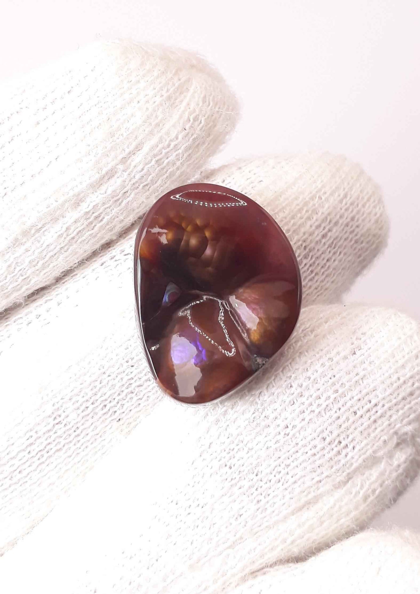 17ct Unique Purple Mexican Fire Agate, Rare Fire Agate, Fire Agate cabochon - Rare Gemstone than Diamonds, Dimensions 20 x 15.5 mm