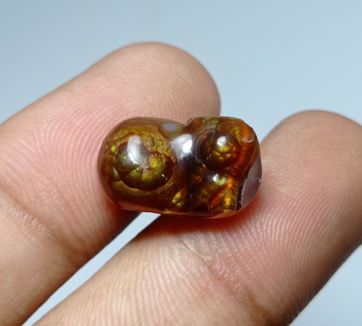 11.7ct Mexican Fire Agate, Carved Fire Agate, Dimensions 17x10x8mm