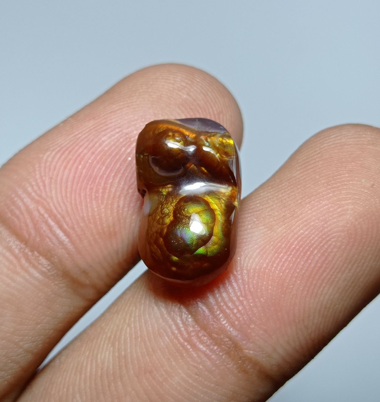 11.7ct Mexican Fire Agate, Carved Fire Agate, Dimensions 17x10x8mm