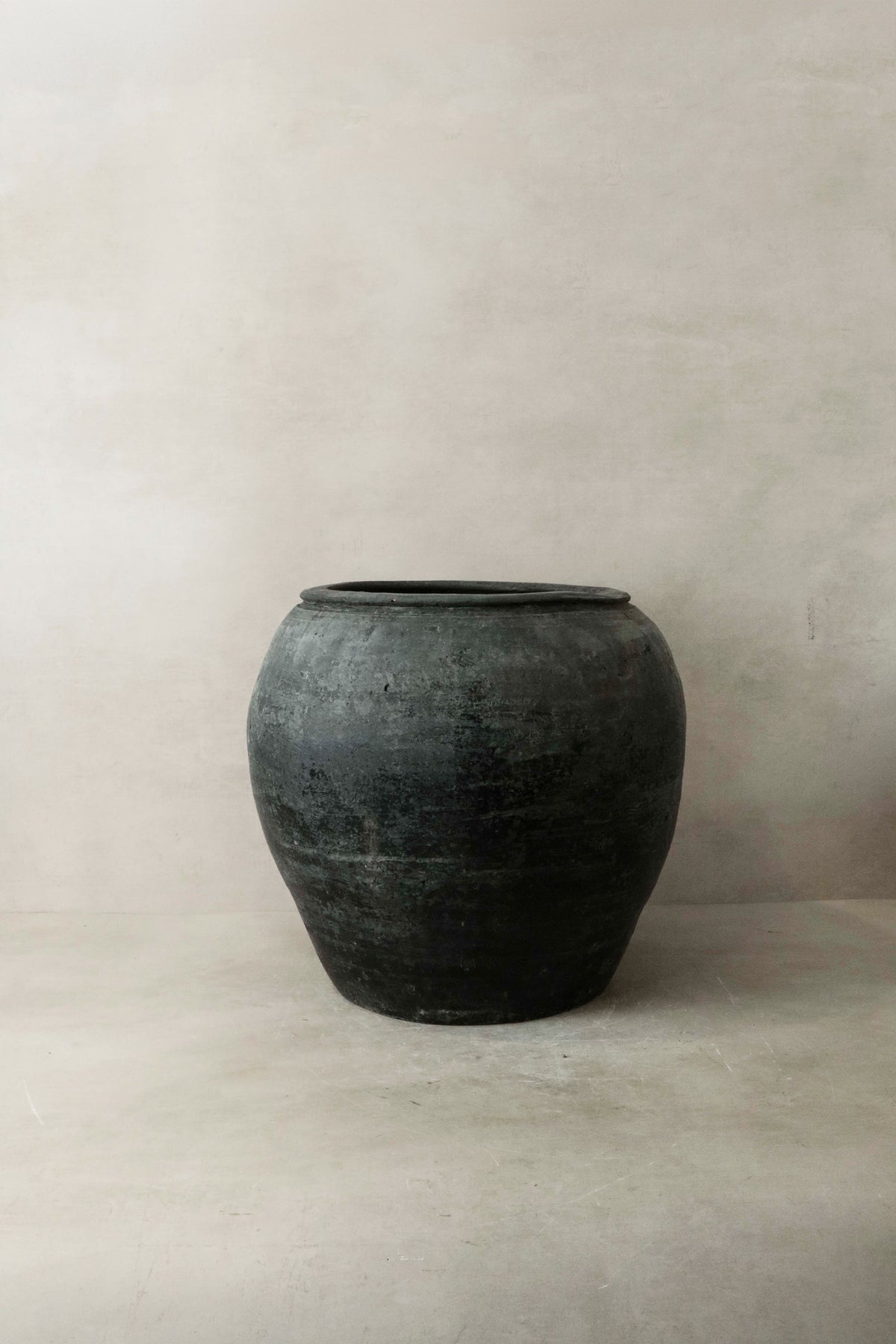 Vintage Dark Pot n° 018