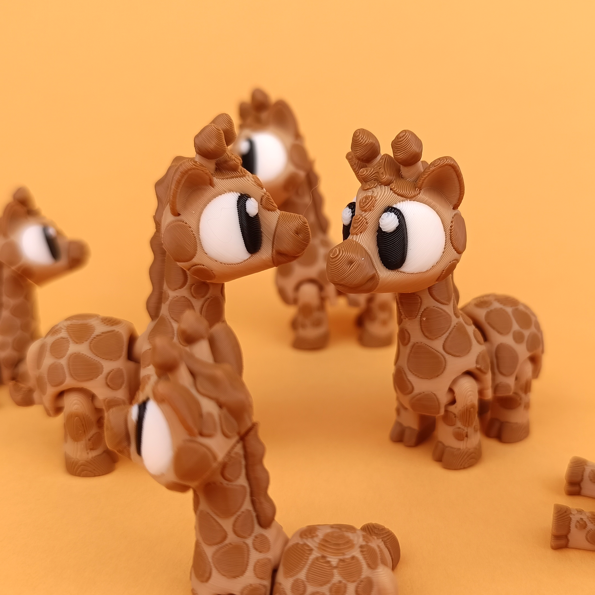 3D Printed Flexi Giraffe | Articulated Fidget Toy | Cute Desk Buddy | Keychain | Keyring Gift for Animal Lovers