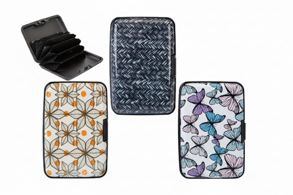 Rfid protecting credit card wallet