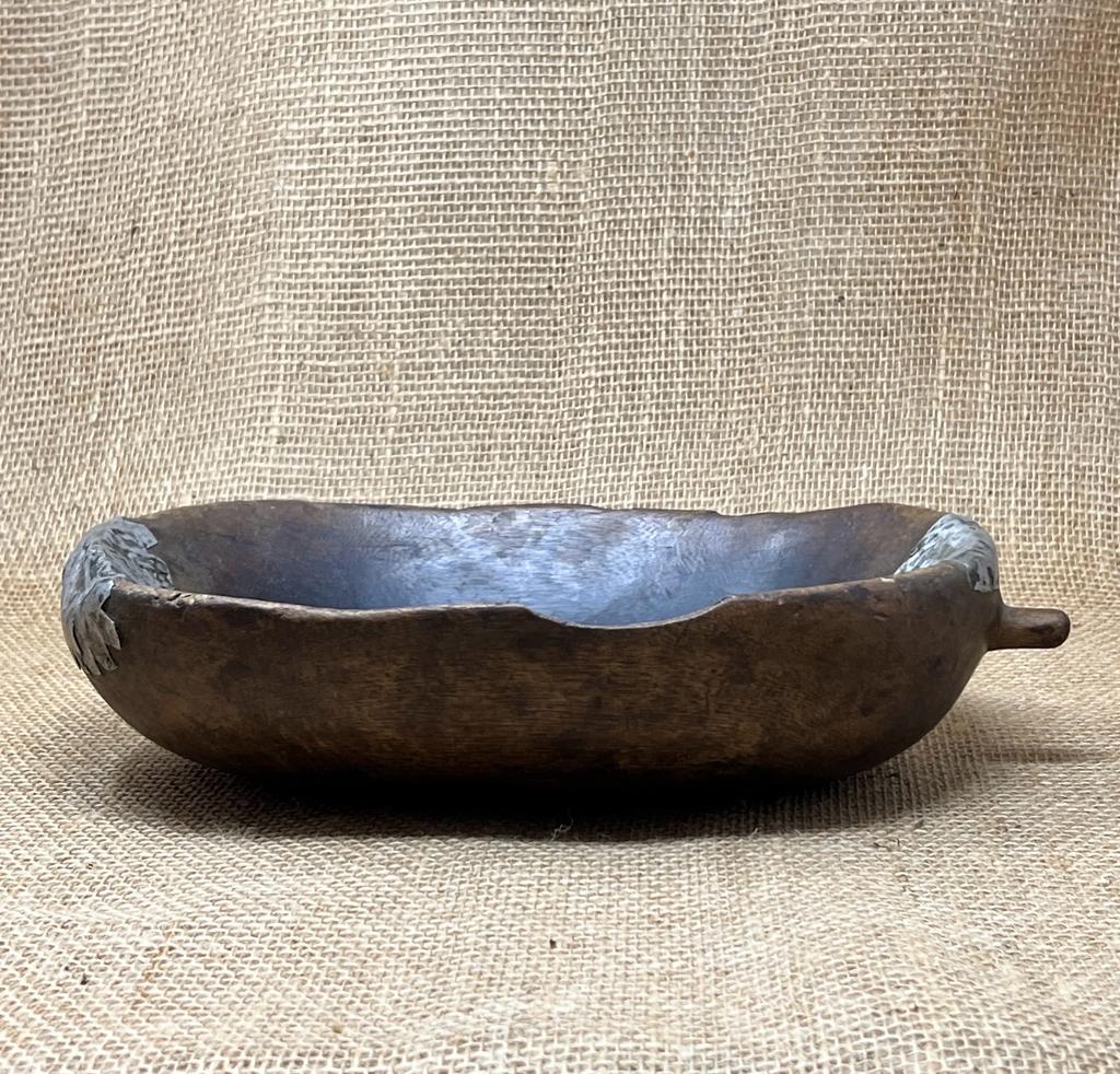 Vintage Tutsi Bowl Rwanda KX106.3