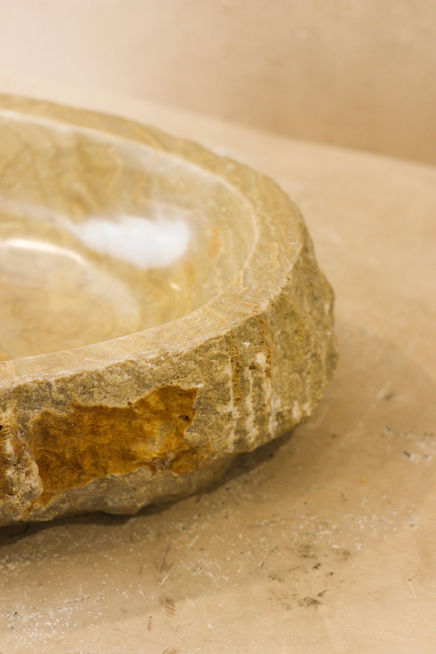 Raw Edge Onyx Wash Basin - No 4