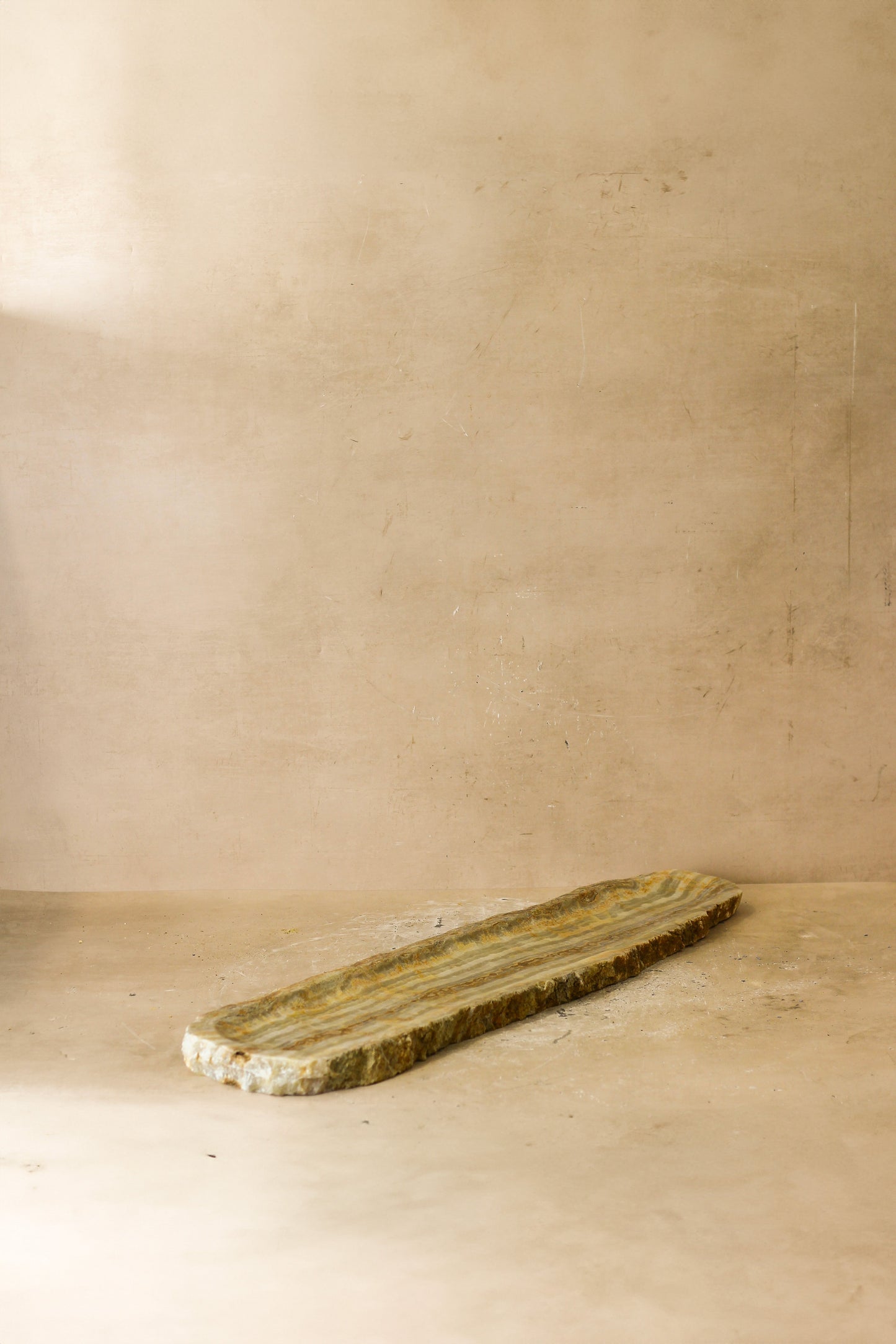 Premium Onyx Tray Raw Edge No 13