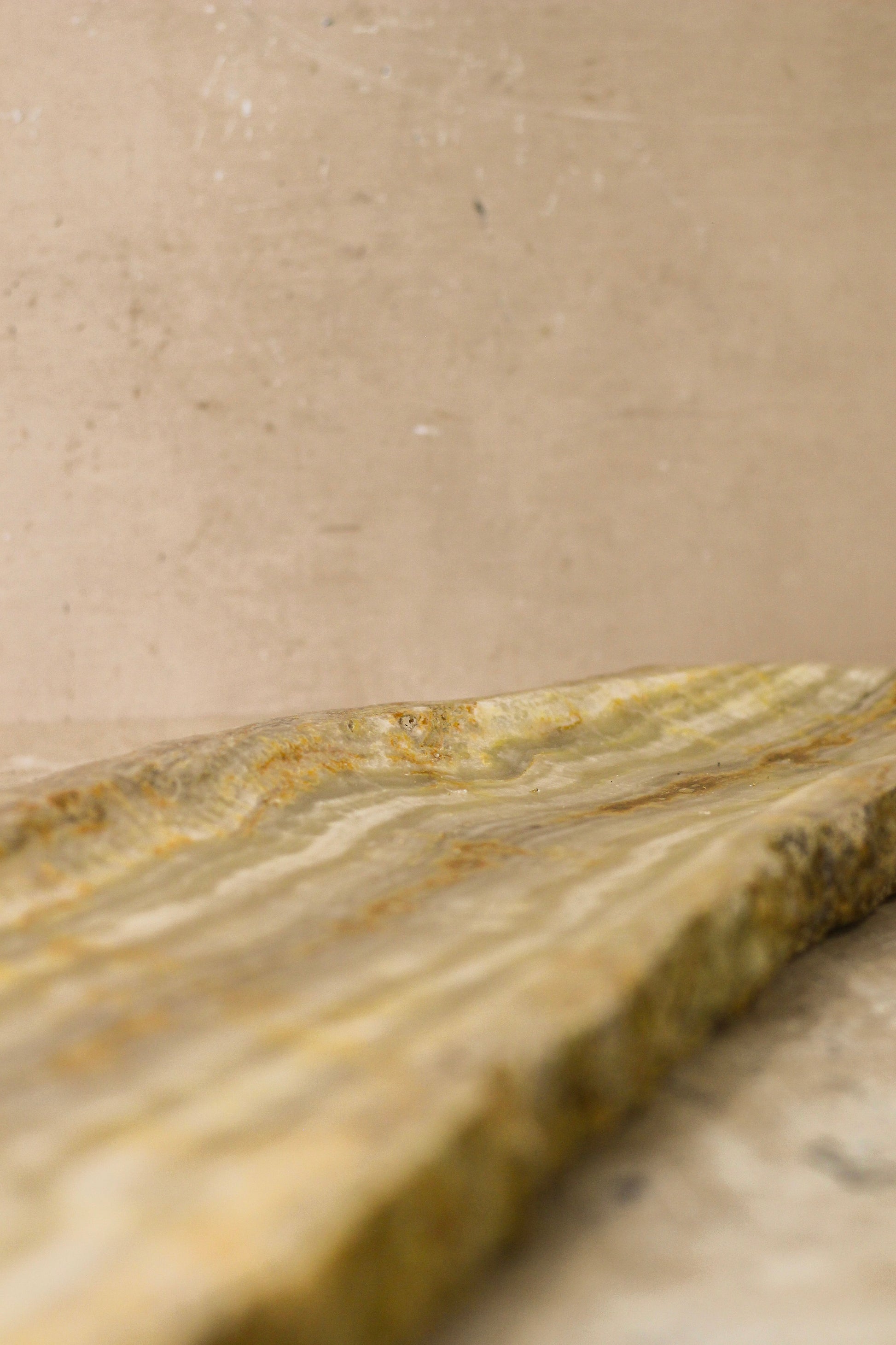 Premium Onyx Tray Raw Edge No 12