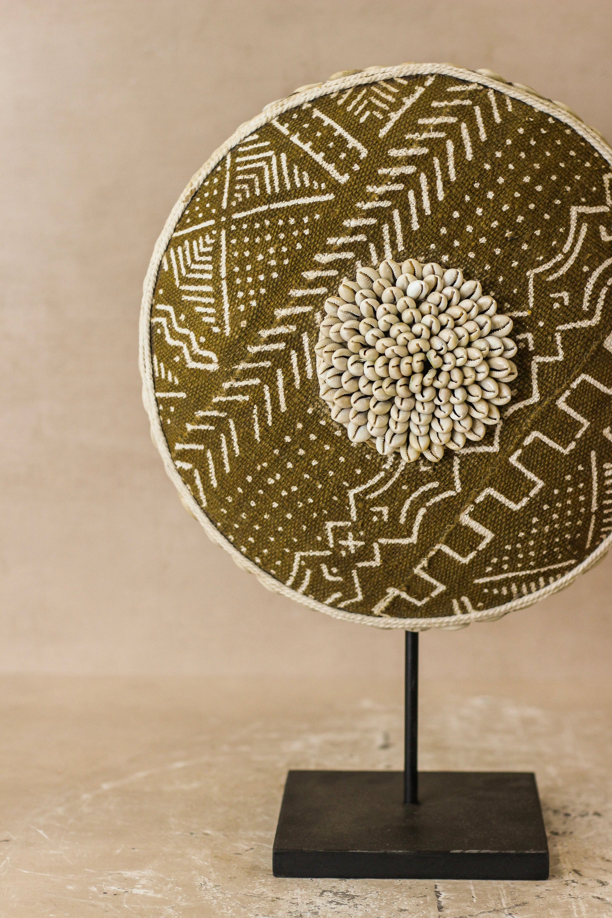 Cameroon Woven Shield - 83.2