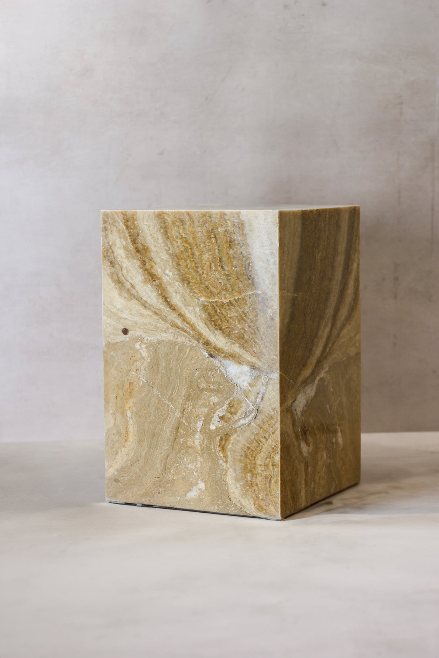 Onyx Side Table Pedestal - Hollow - No 15