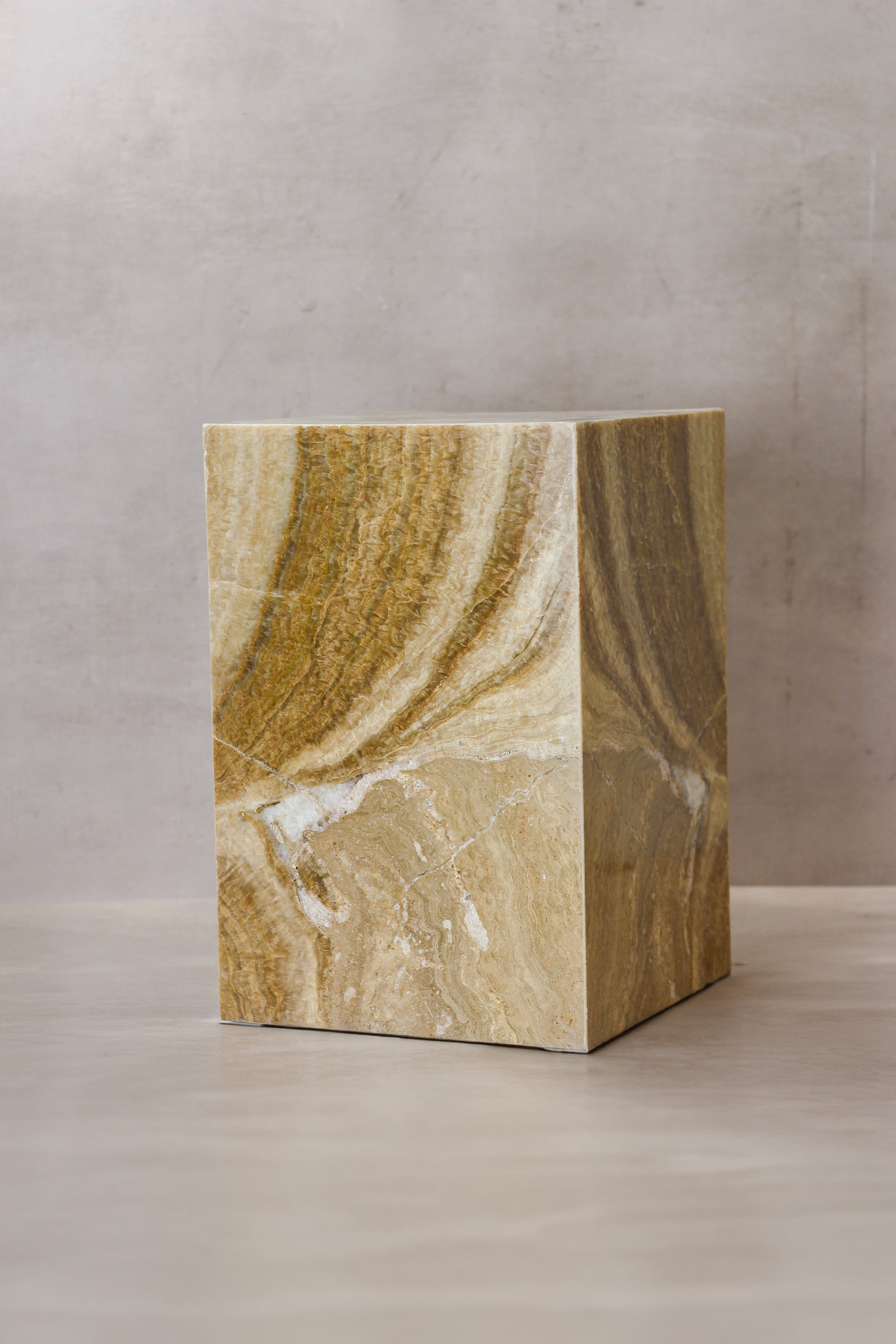 Onyx Side Table Pedestal - Hollow - No 15