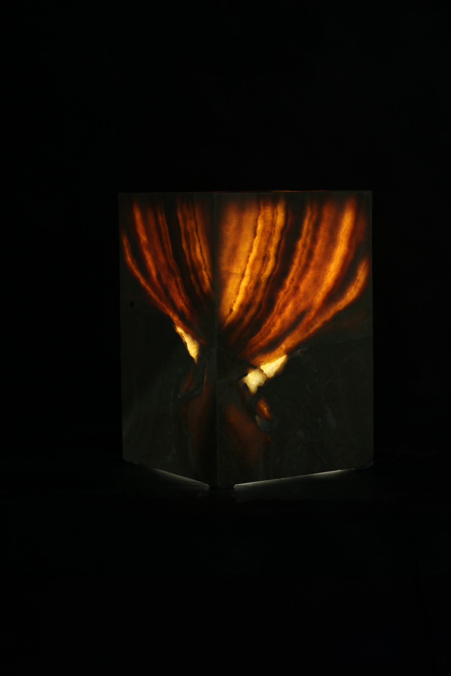 Onyx Side Table Pedestal - Hollow - No 15