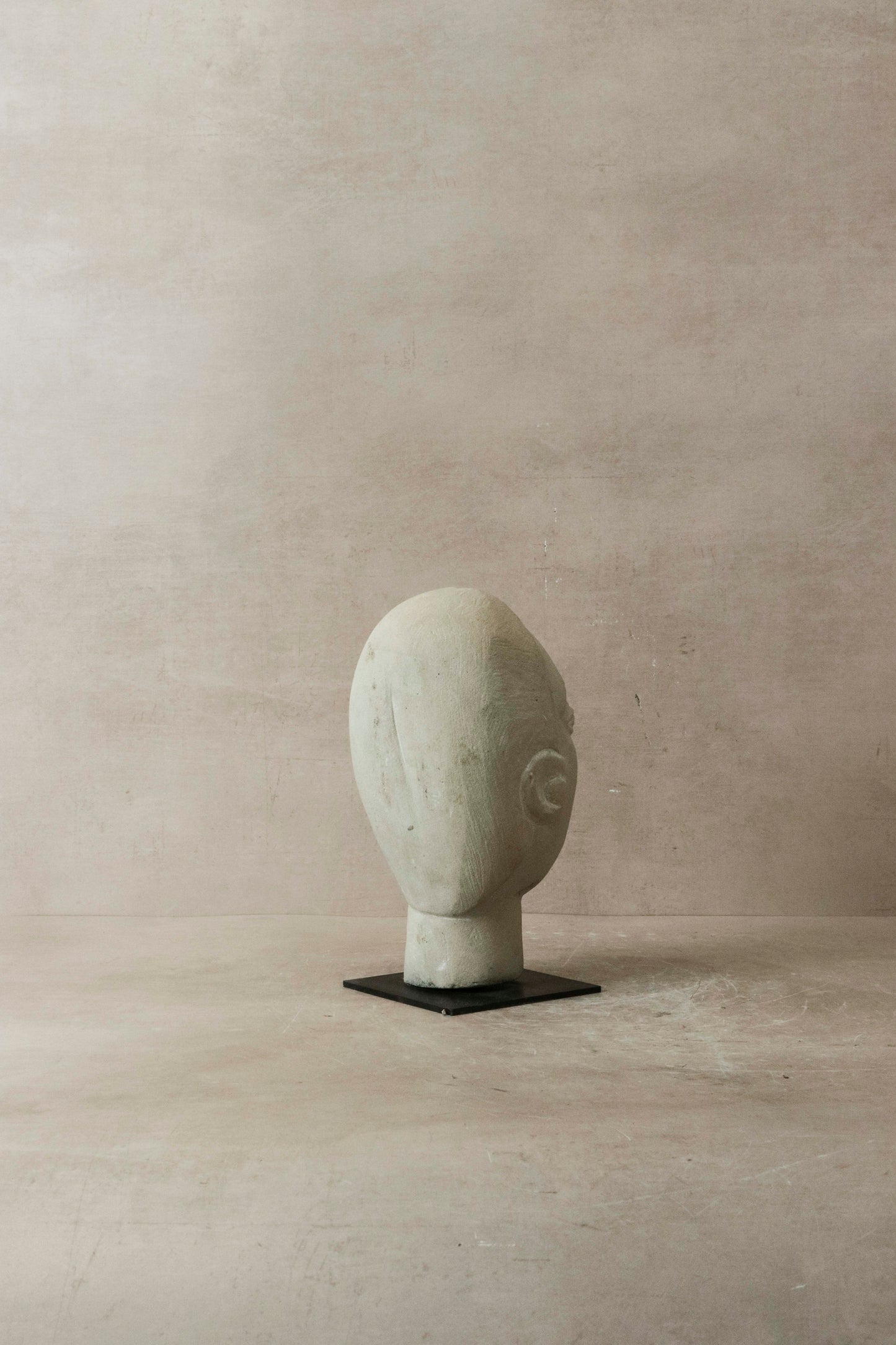 Stone head sculpture by Rizimu Chiwawa, Zimbabwe - 31.05