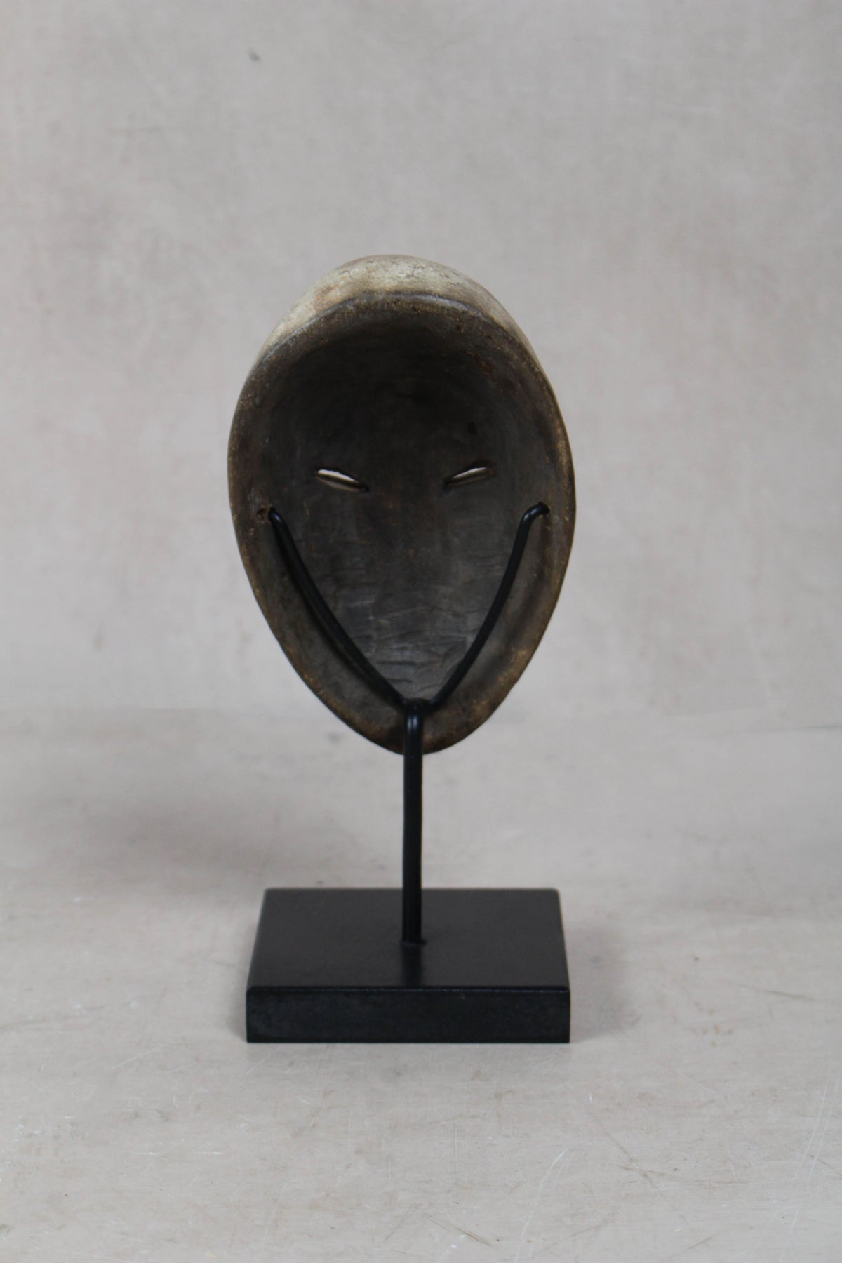 Hand Carved Fang African mask small - 204.3