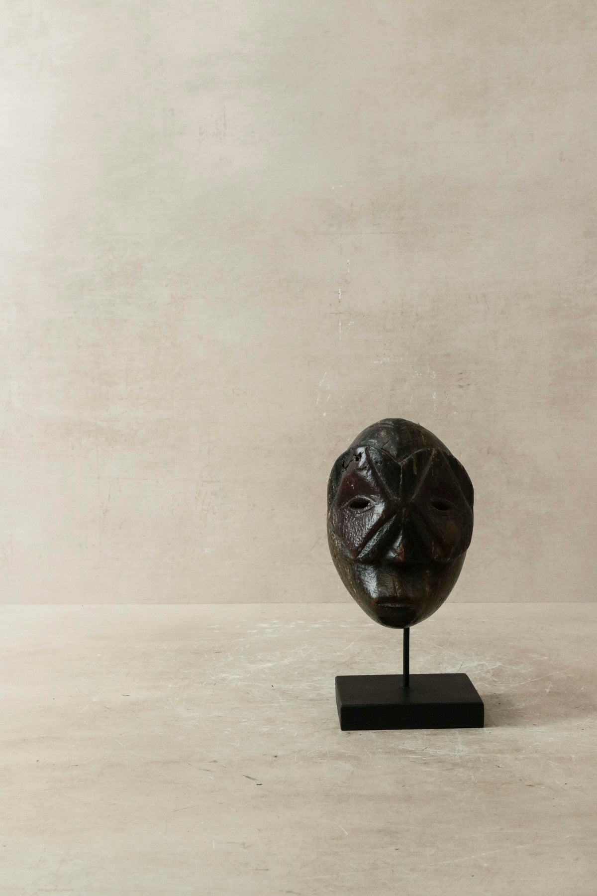 Hand carved African mask small - 60.26