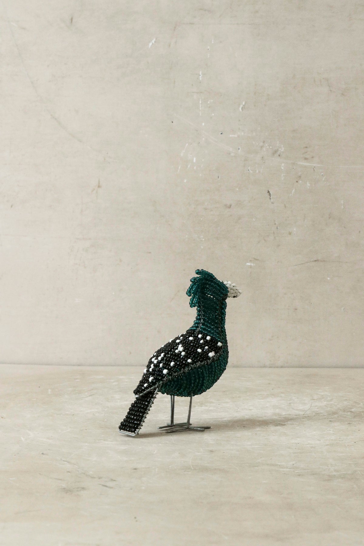 Beaded standing bird - B1