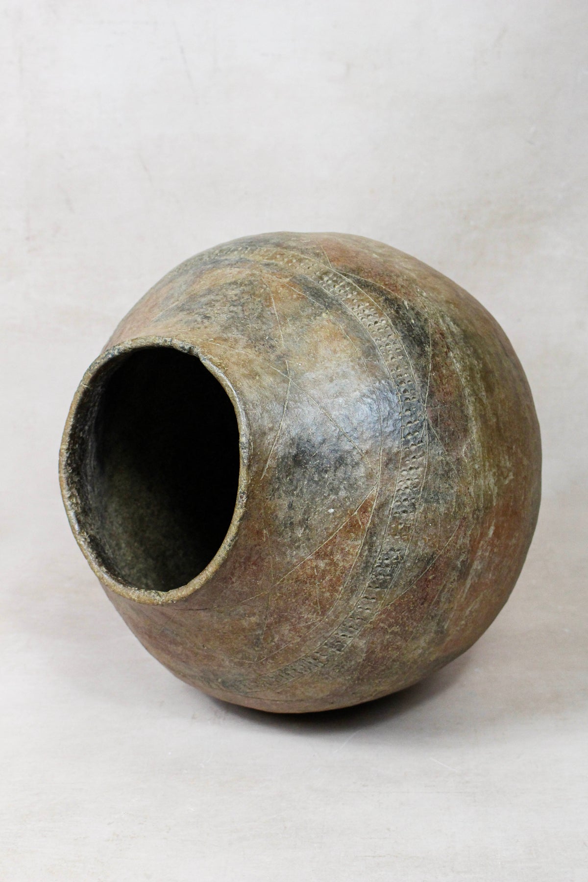 Vintage Shona Pot - 61.1