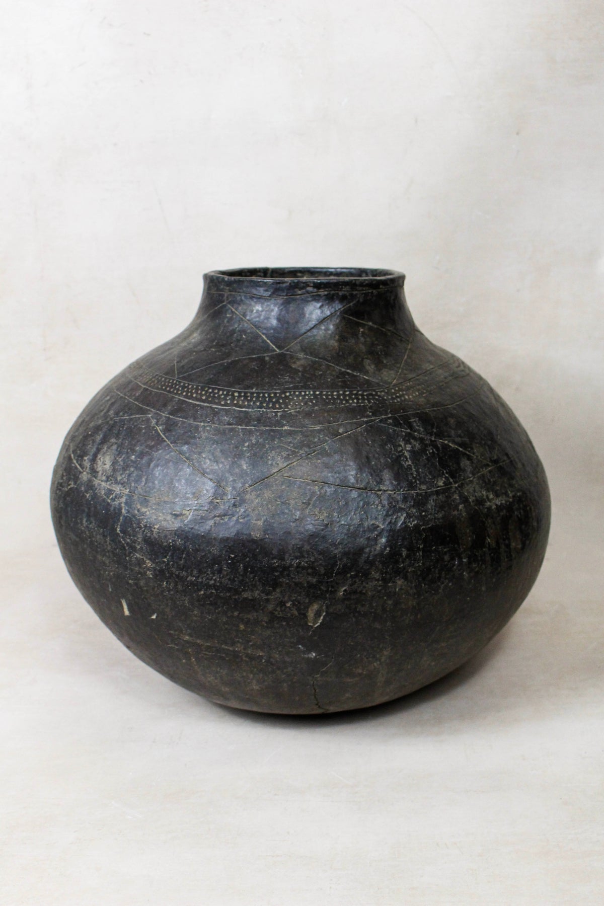 Vintage Shona Pot 61.4
