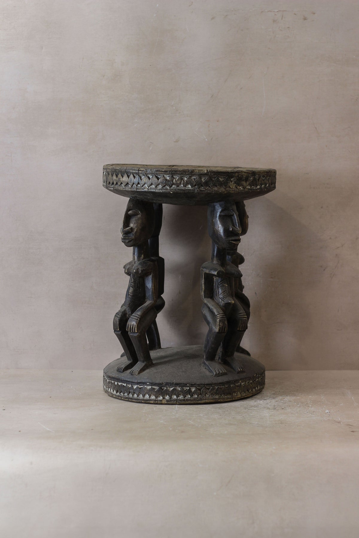 Baule Wood Side Table 84.1