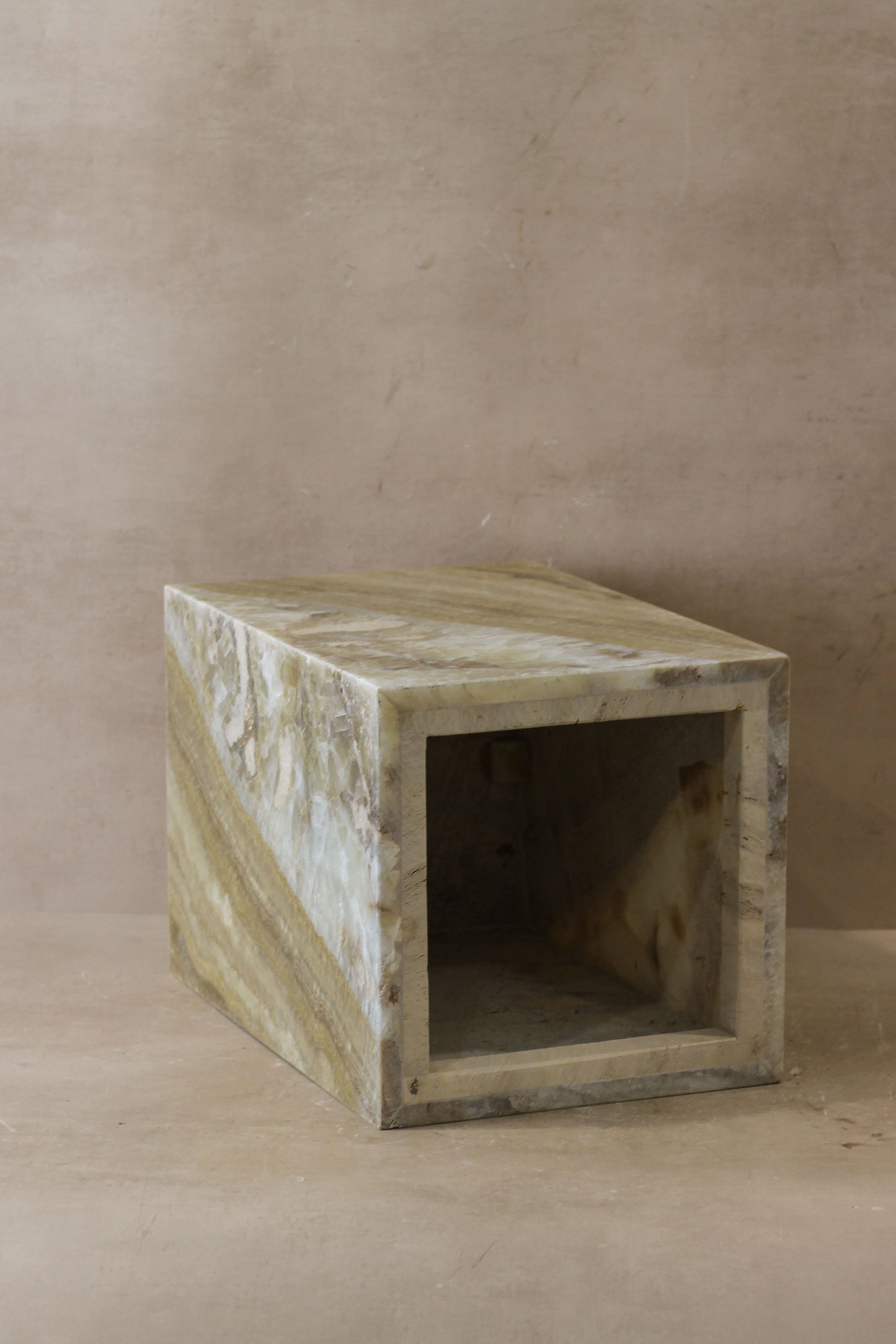 Onyx Side Table Pedestal - No 2