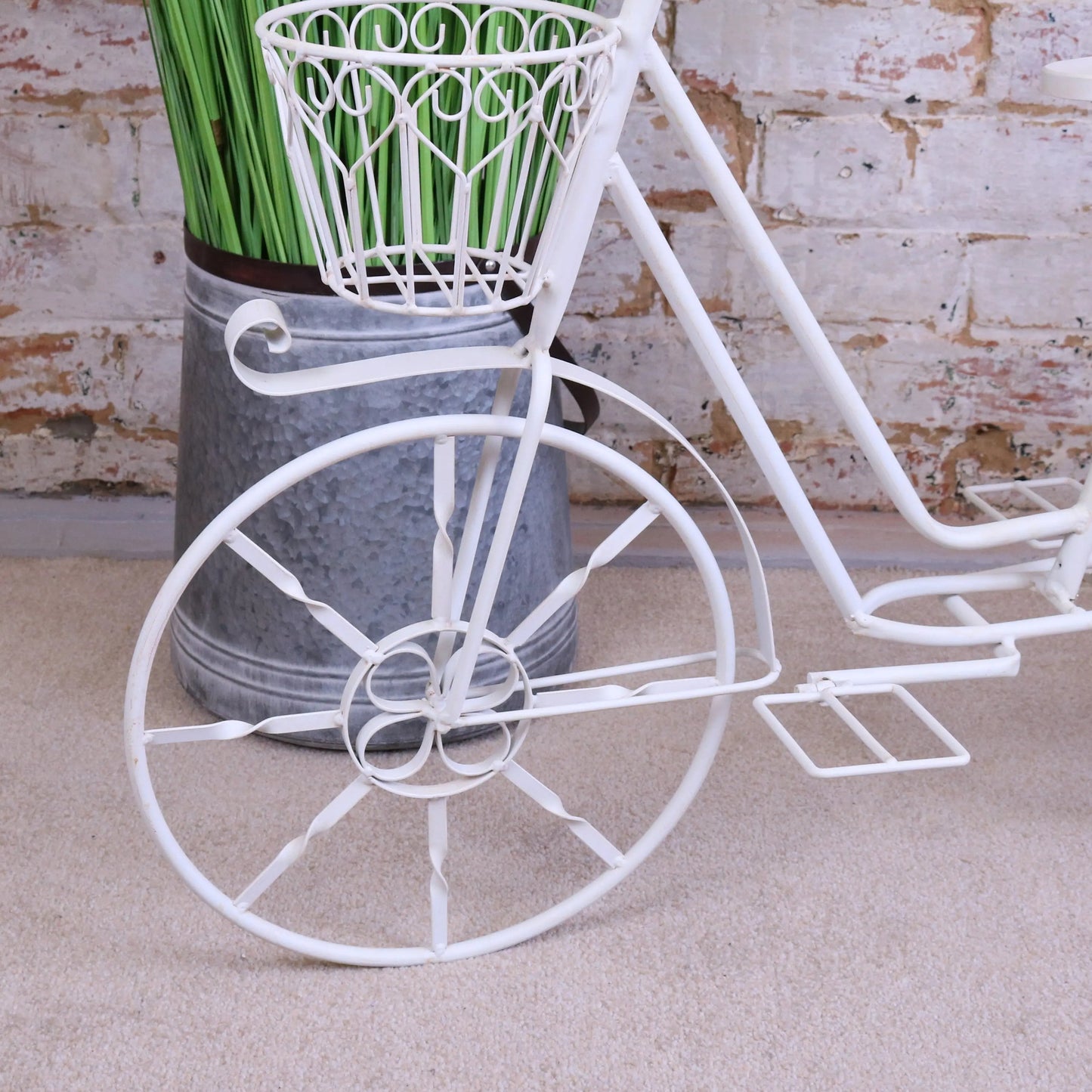 Belura Large Bicycle Planter