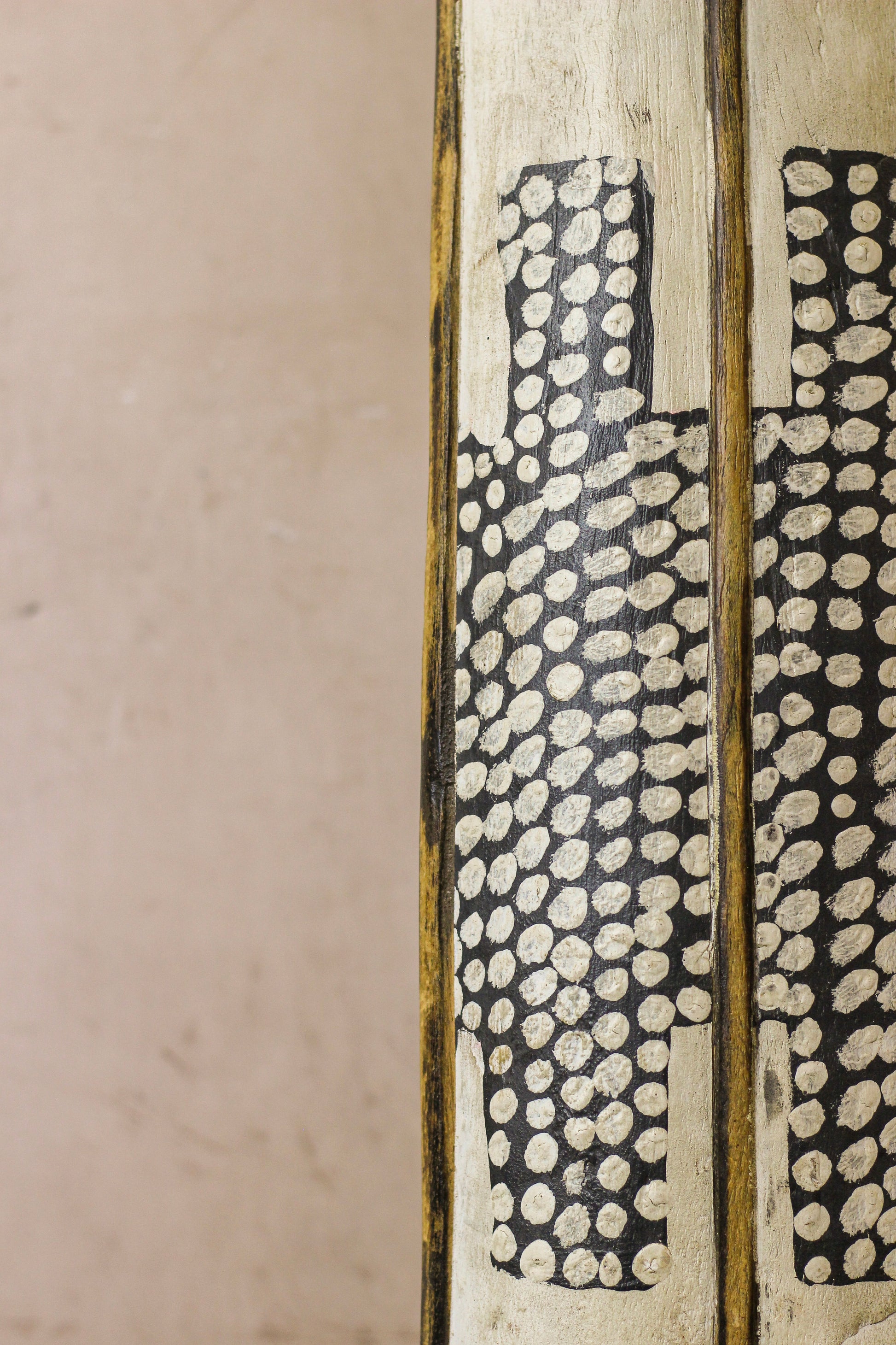 Cameroon Painted Shield XL - 81.1