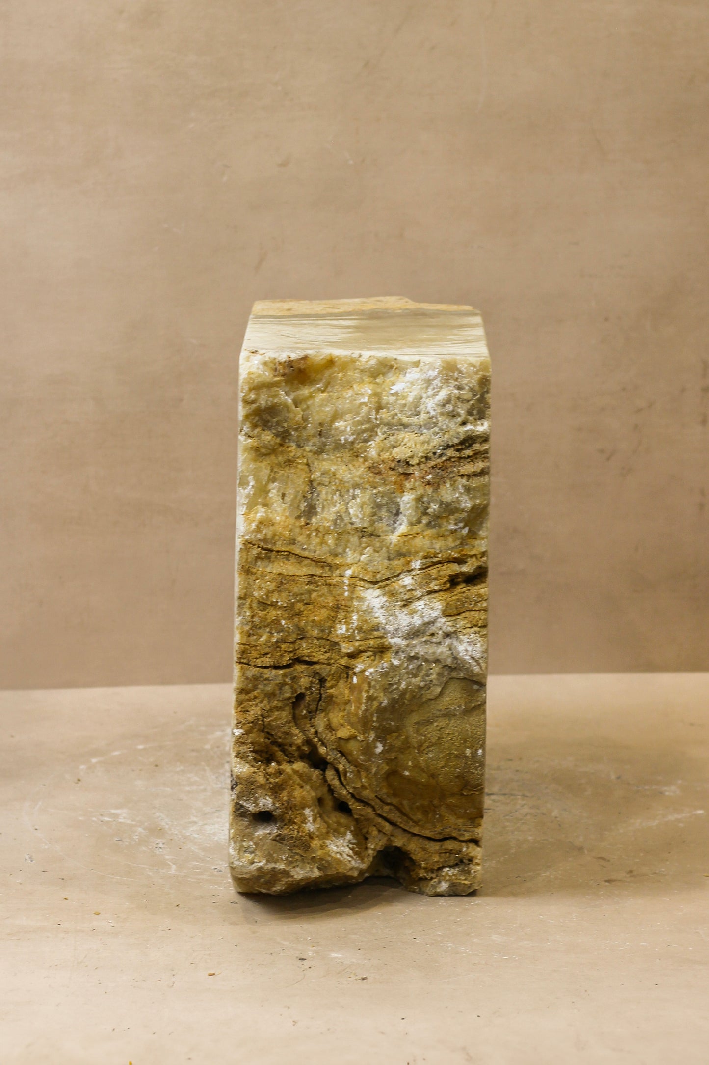 Onyx Side Table Pedestal Raw Cut - Solid - No 3