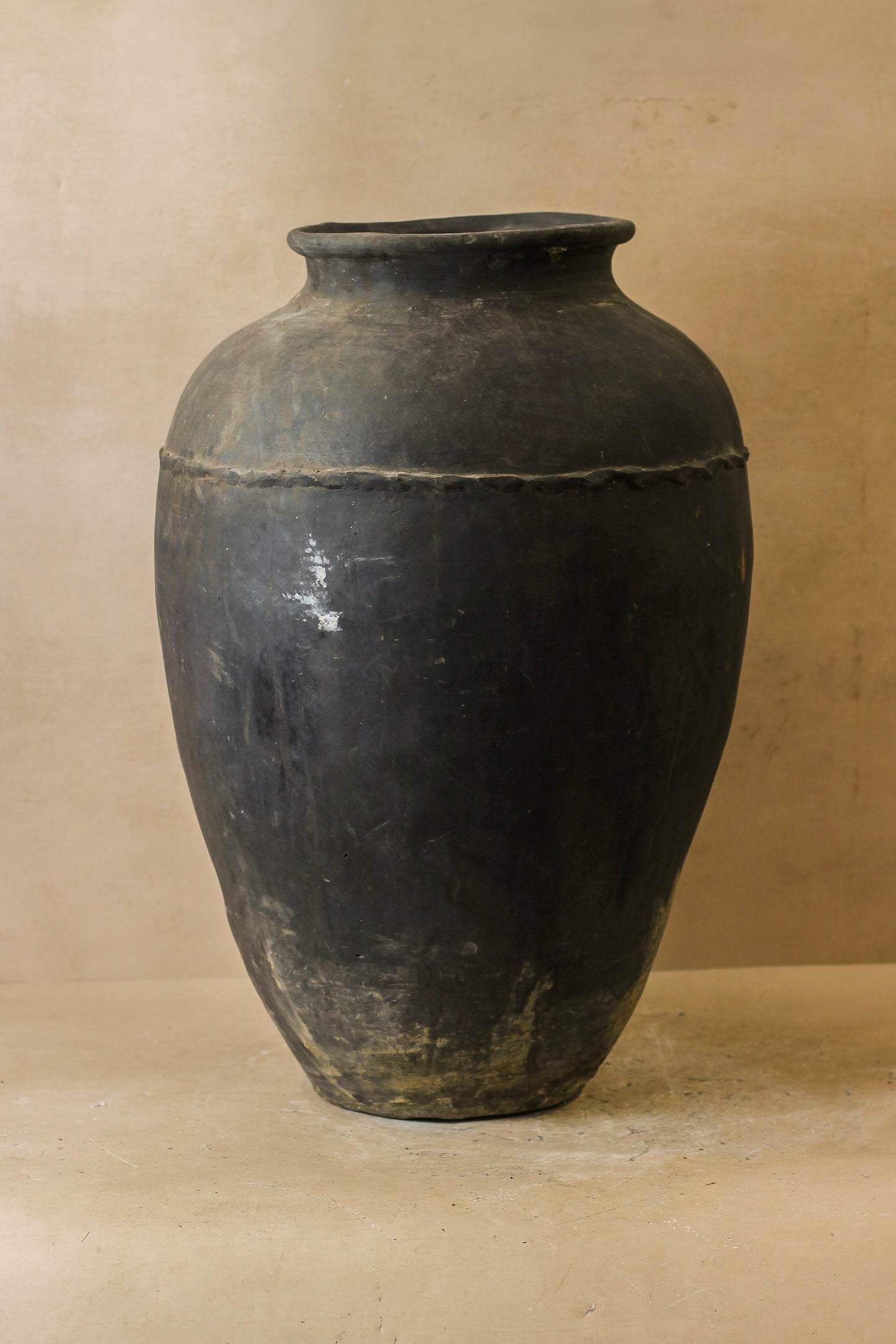 Vintage Black Asian Pots - VB03