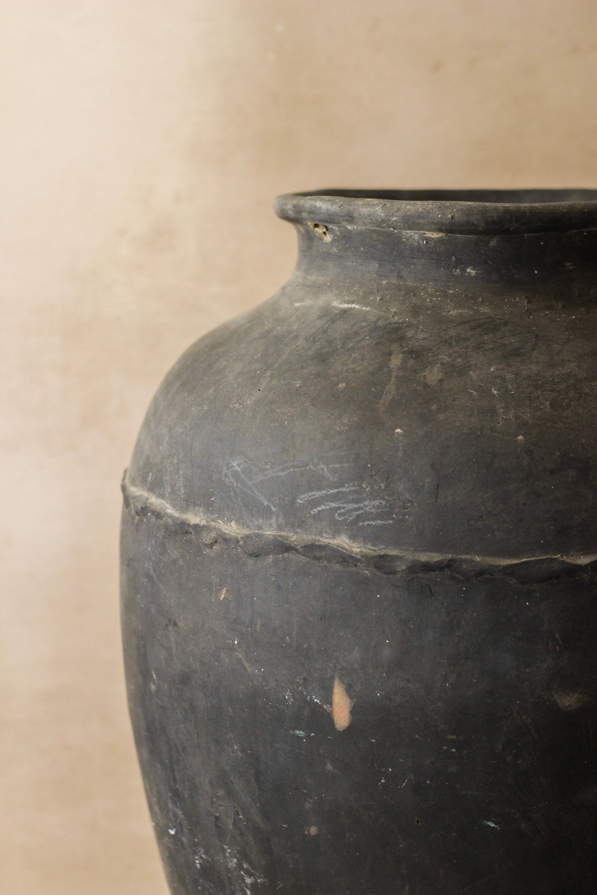 Vintage Black Asian Pots - VB03