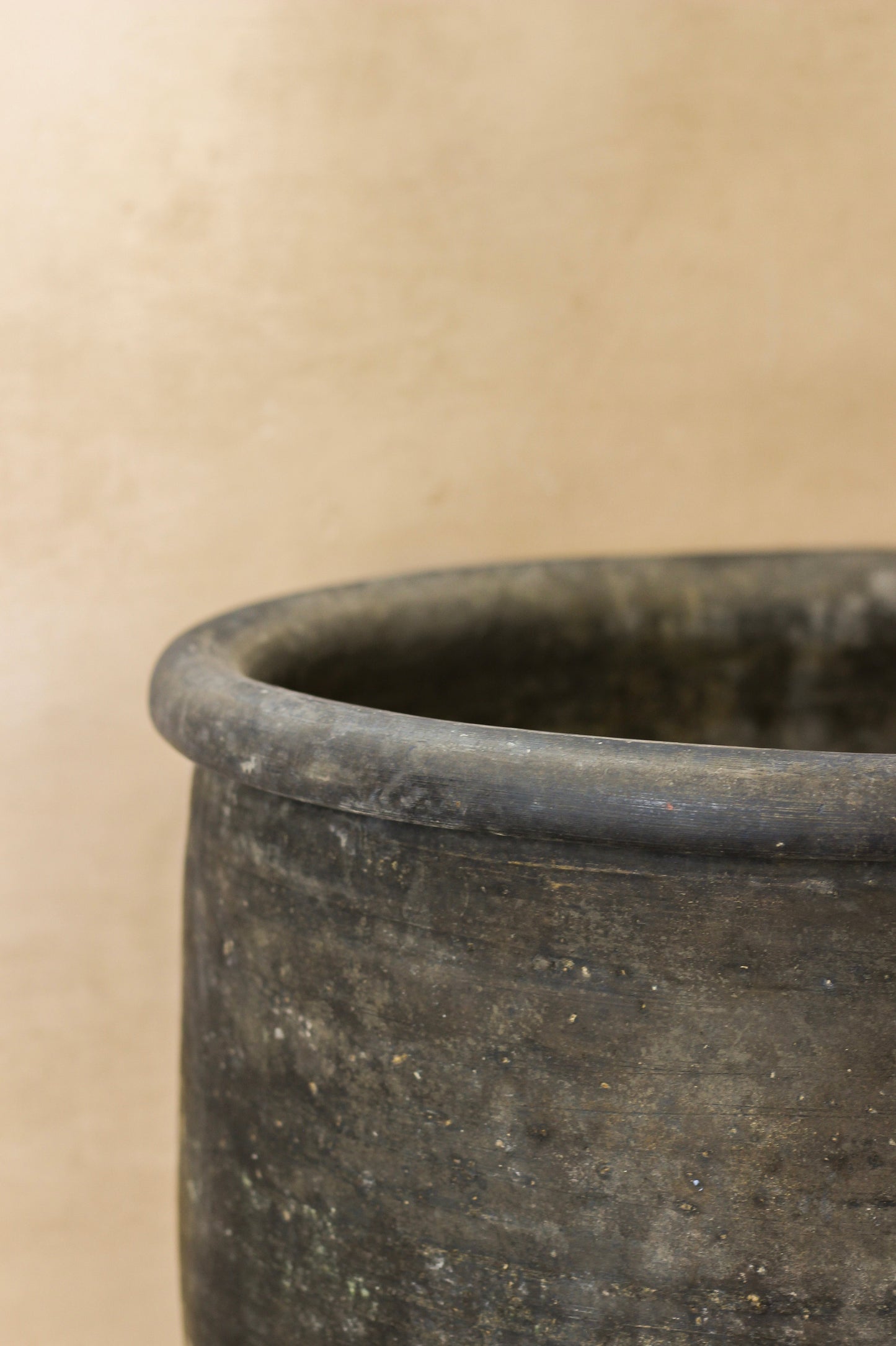 Big Old Grey Asian Pots - L007