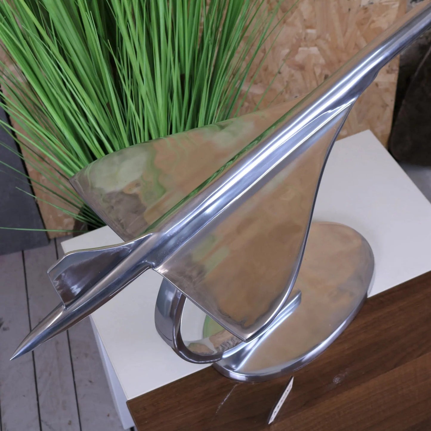 Saran Concorde Model 71cm