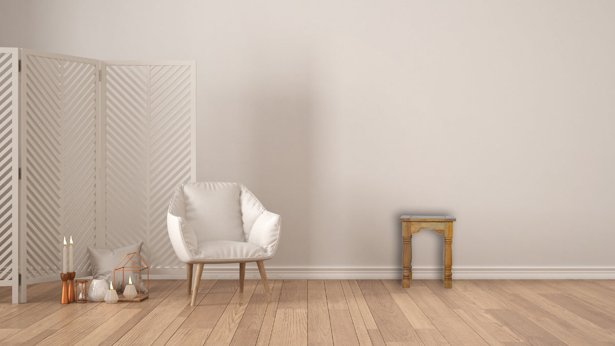 End Table with Turned Legs